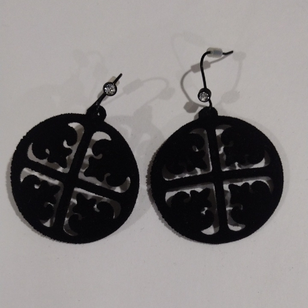 Elegant Black and Crystal 2-inch Drop Earrings - Women's Fashion Jewelry